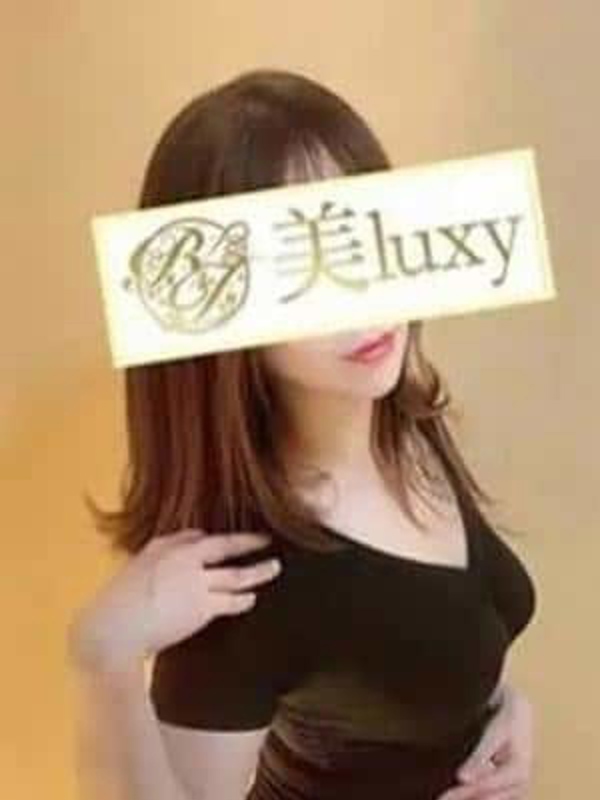 美luxy(美ラグジー)|星乃らら